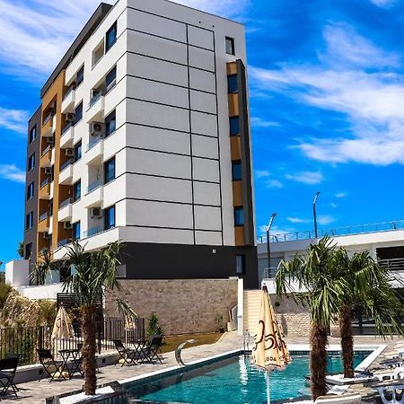 Eagles Apartments & Suites Ulcinj Luaran gambar
