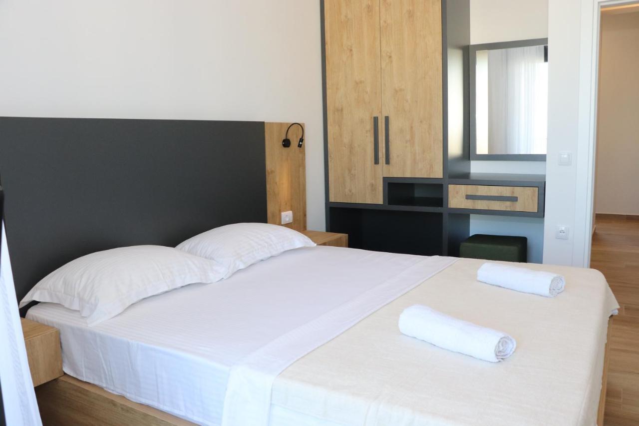 Eagles Apartments & Suites Ulcinj Luaran gambar