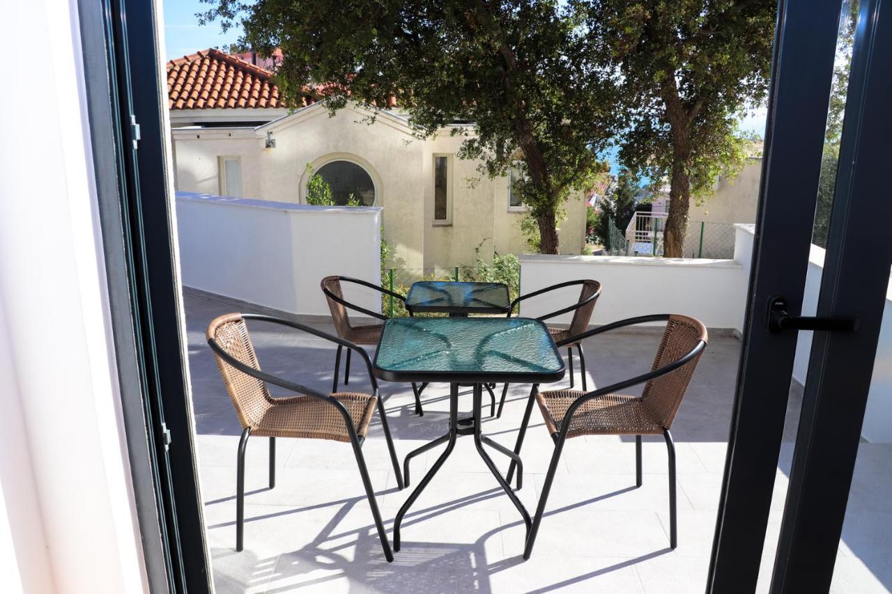 Eagles Apartments & Suites Ulcinj Luaran gambar