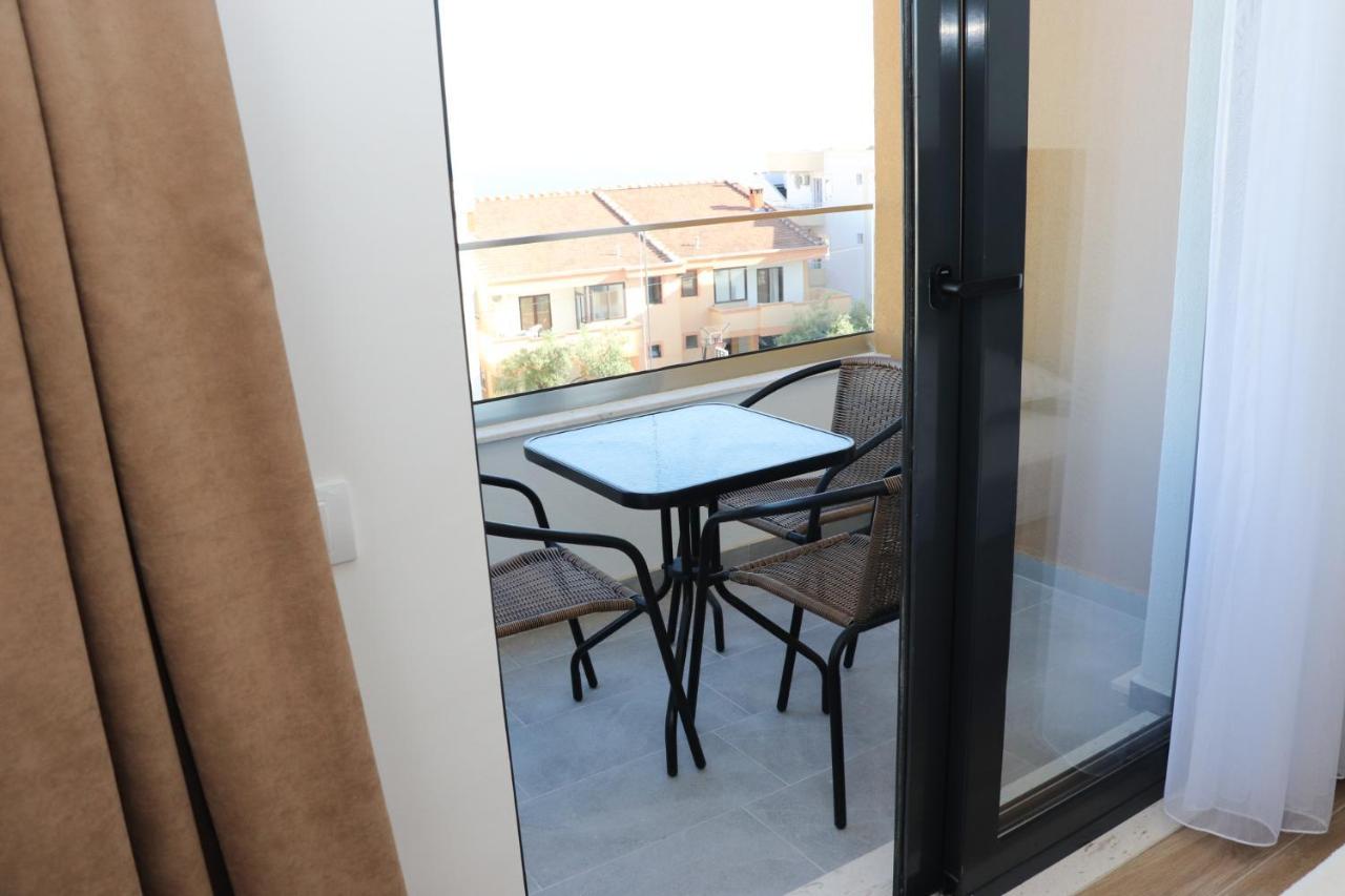 Eagles Apartments & Suites Ulcinj Luaran gambar
