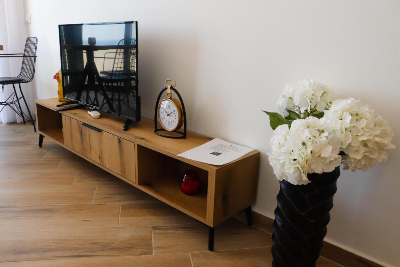 Eagles Apartments & Suites Ulcinj Luaran gambar