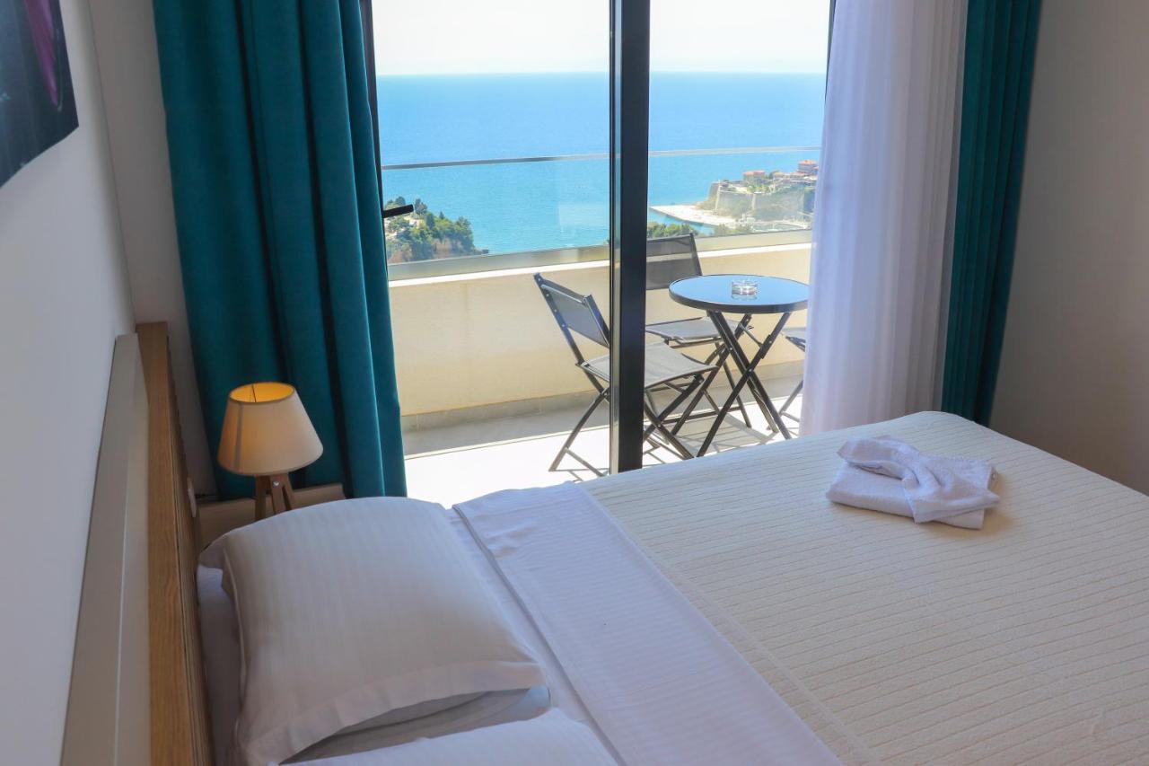 Eagles Apartments & Suites Ulcinj Luaran gambar